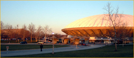 20041201-assembly-hall-lineup-4.jpg