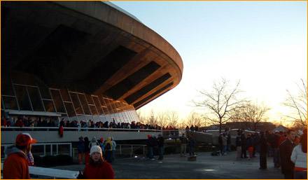20041201-assembly-hall-lineup-6.jpg