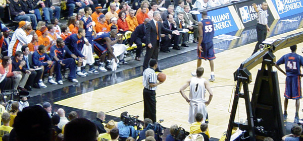 Illini - Iowa - Carver-Hawkeye Arena