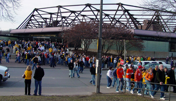 Illini - Iowa - Carver-Hawkeye Arena