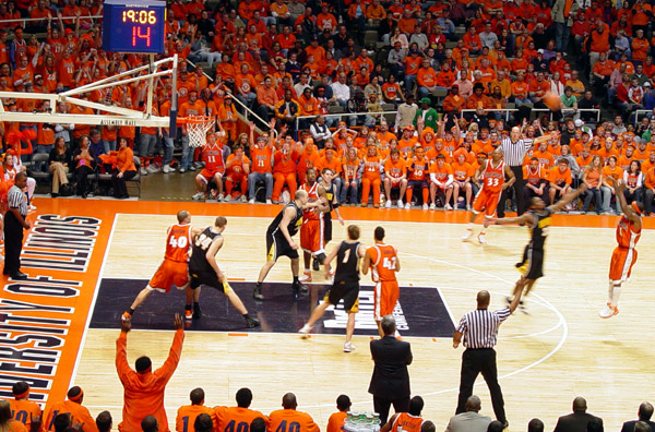 Illini - Iowa - Assembly Hall - Senior Day
