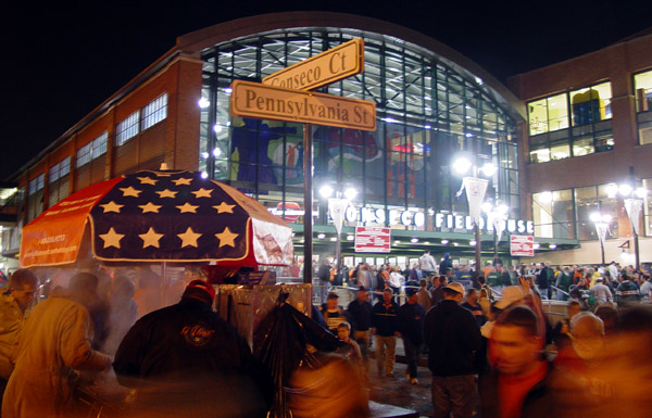 Illini - Spartans - Conseco Fieldhouse - Big Ten Tournament