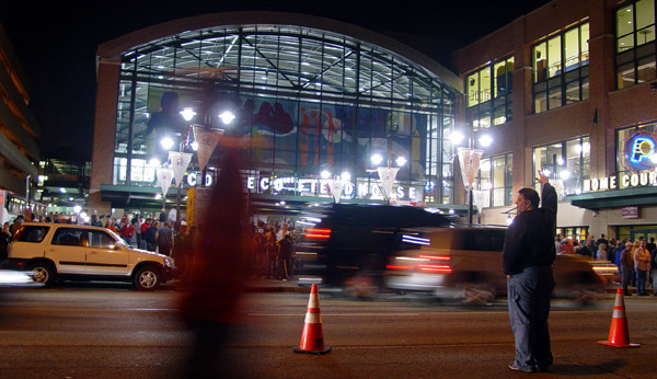Illini - Spartans - Conseco Fieldhouse - Big Ten Tournament