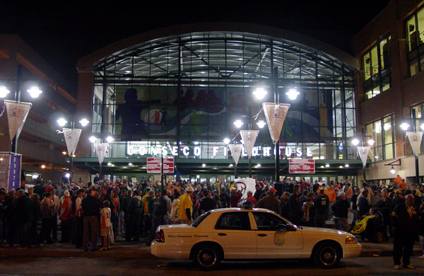 Illini - Spartans - Conseco Fieldhouse - Big Ten Tournament