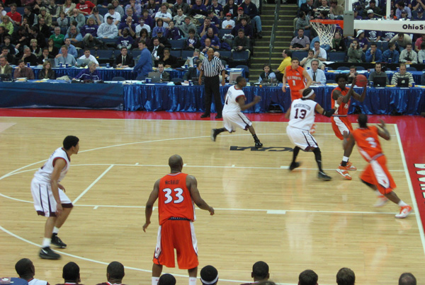 Illinois Fighting Illini - Virginia Tech Hokies