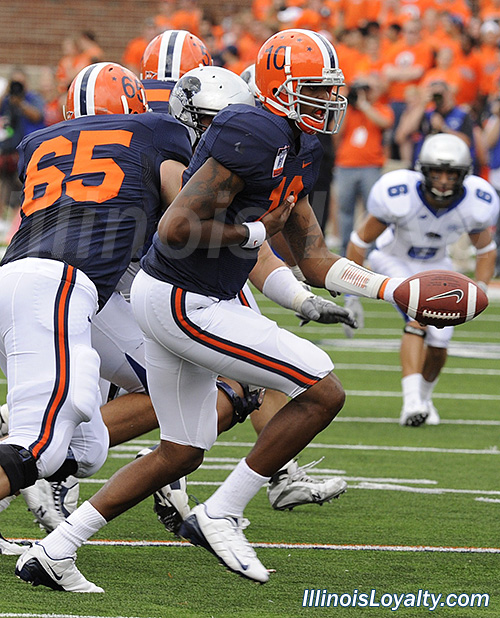 Illinois vs Eastern - Illini throwback uniforms