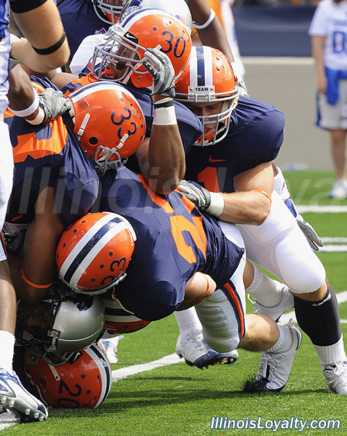 Illinois vs Eastern - Illini throwback uniforms