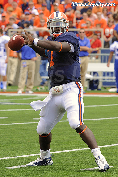 Illinois vs Eastern - Illini throwback uniforms