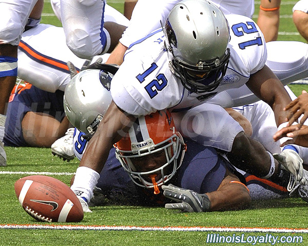 Illinois vs Eastern - Illini throwback uniforms