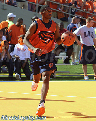 Illinois - The World's Biggest Basketball Practice