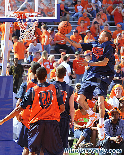 Illinois - The World's Biggest Basketball Practice