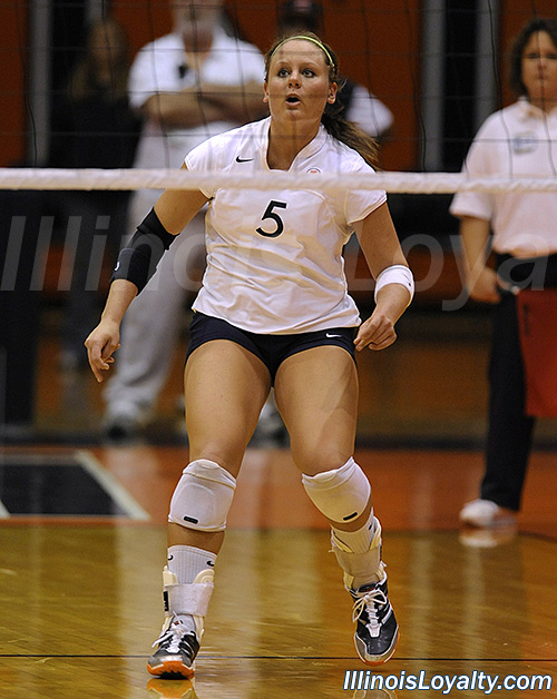 Illinois Fighting Illini Volleyball - Huff Hall