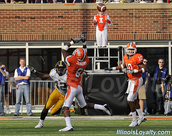 Illinois Fighting Illini football vs Iowa Hawkeyes