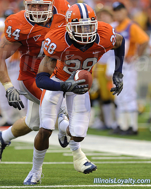 Dere Hicks - Illinois Fighting Illini football vs Iowa Hawkeyes