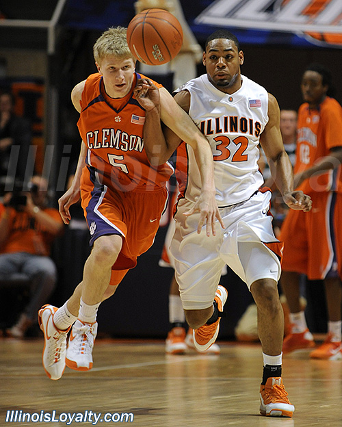 Fighting Illini basketball vs Clemson Tigers