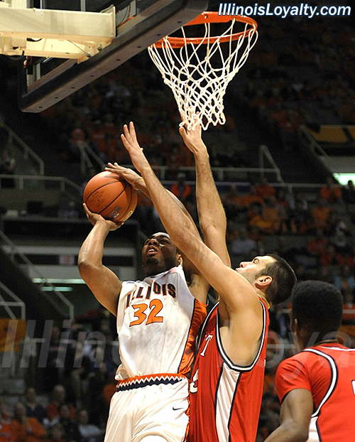 Demetri McCamey: Fighting Illini Basketball vs Detroit Mercy