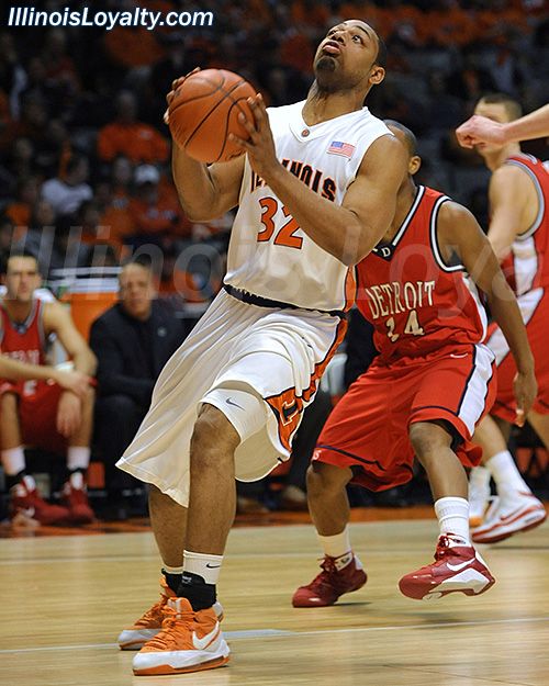 Demetri McCamey: Fighting Illini Basketball vs Detroit Mercy