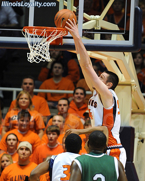 Mike Tisdale: Fighting Illini Basketball vs Eastern Michigan