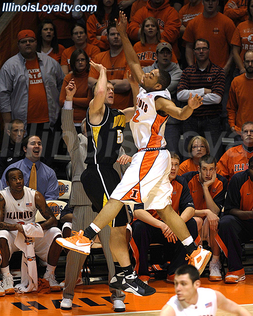 Fighting Illini Basketball: Demetri McCamey