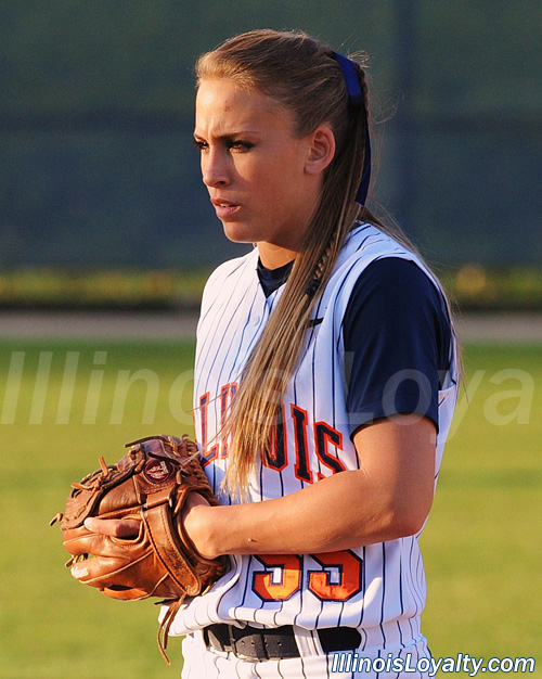 Photo Gallery: Illini Softball 5, Indiana State 1