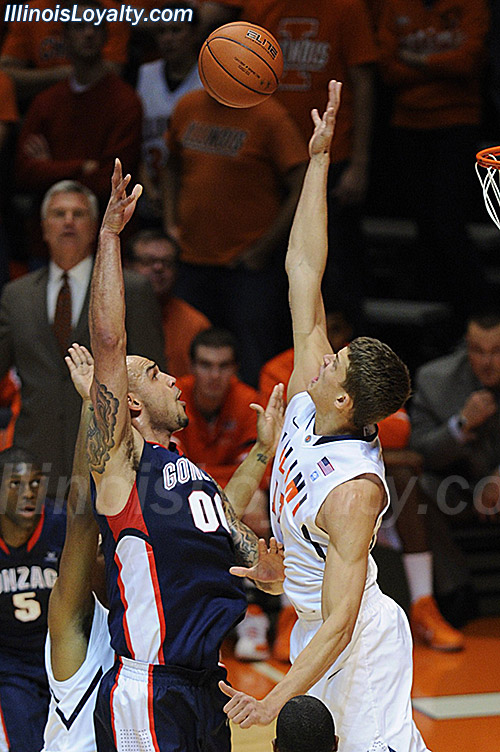 Robert Sacre, Meyers Leonard - Illinois Fighting Illini basketball