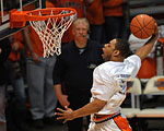 Illini Pregame Dunk Contest