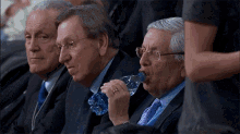 0304C2E4-CCDC-4367-ACD5-46AF3FDA7903.gif