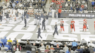 3F0412FC-AD84-418D-A961-7178B79893D3.gif