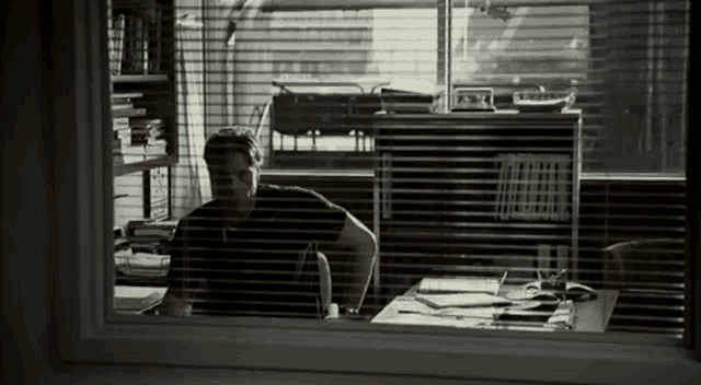 9F0B62A1-EE42-4819-A090-DB5DB900928D.gif