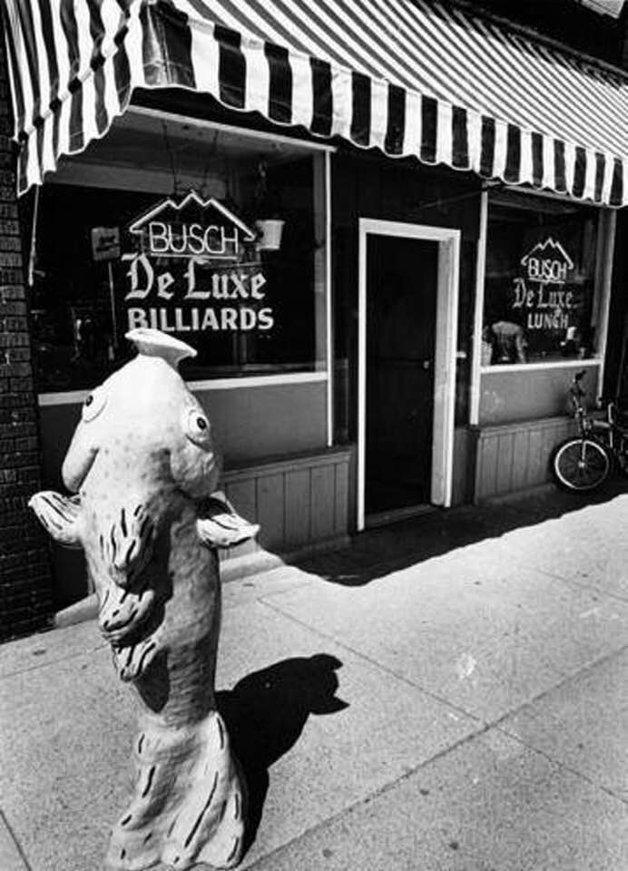 Delux Billards.jpg