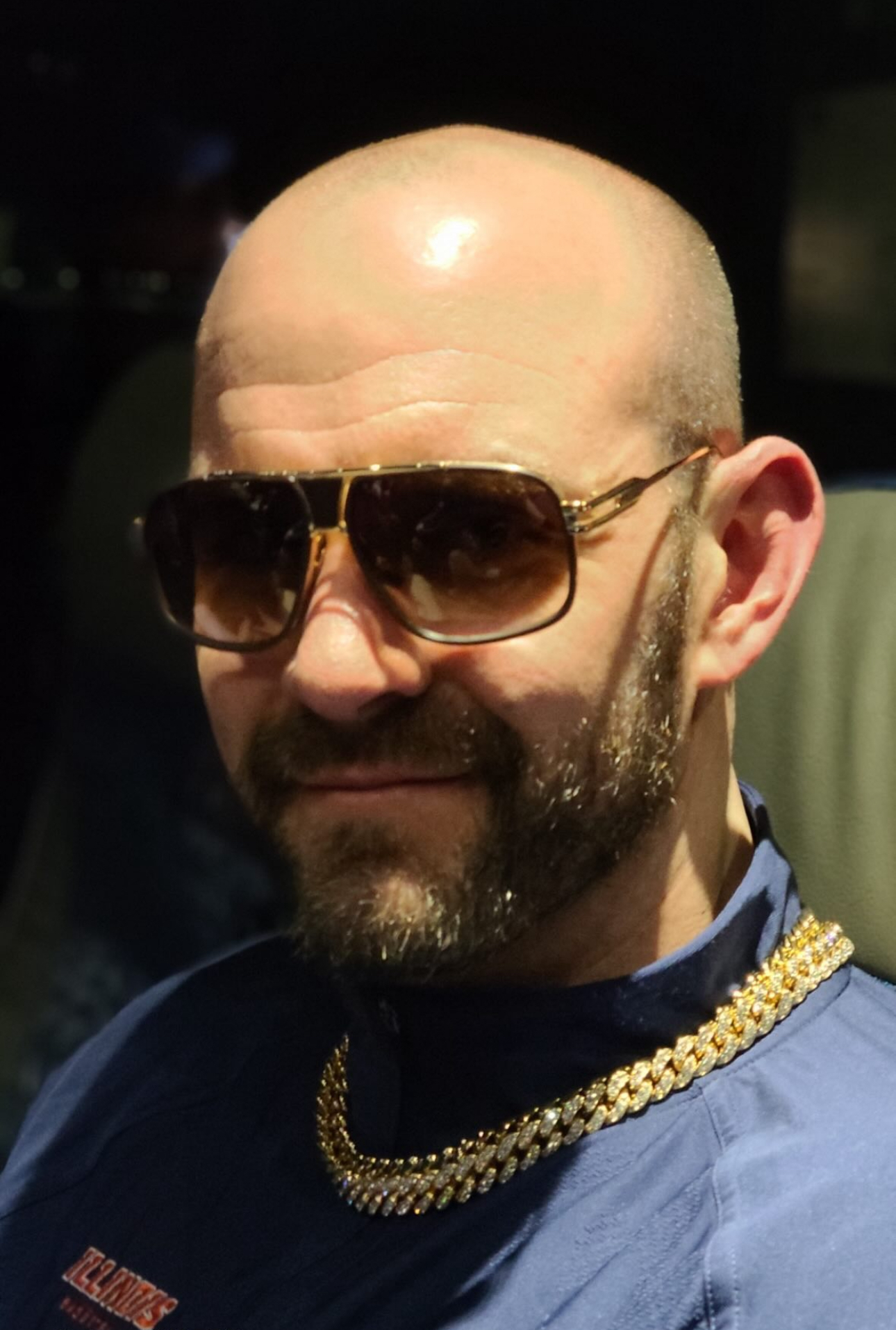 Fletch w: Chain.jpg