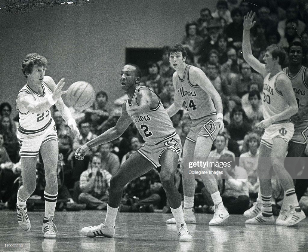 Jerseys-IL Script Orange.jpg